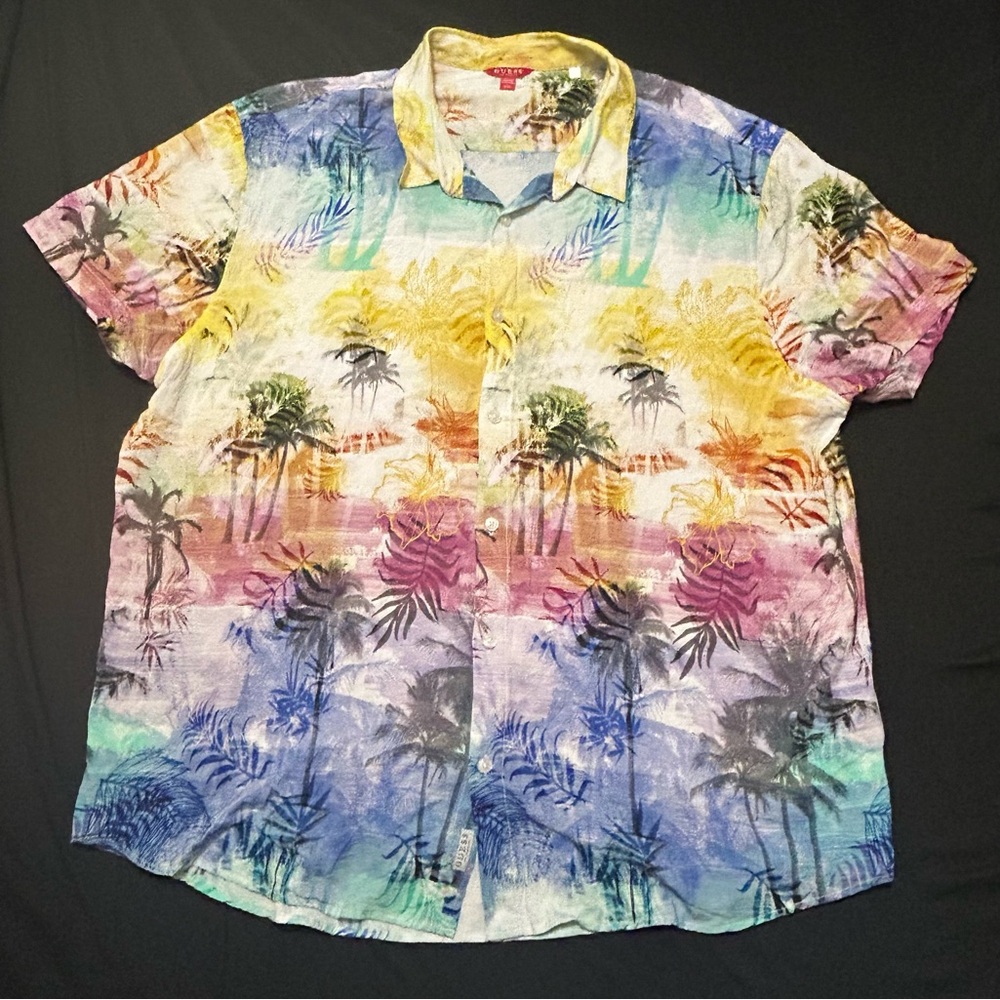 Guess Chevy Men’s XXL Tropical Multicolor Short Sleeve Button Up Shirt
